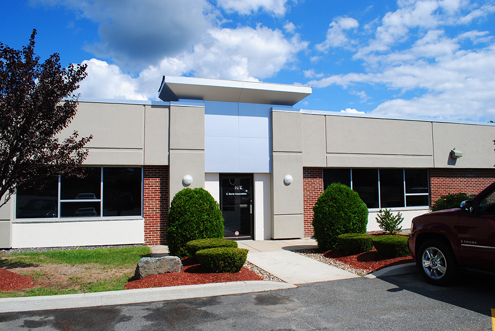 Pelletier and Halsey of Cummings Properties handle 4,000 s/f lease at 66 Concord St. in Wilmington, MA